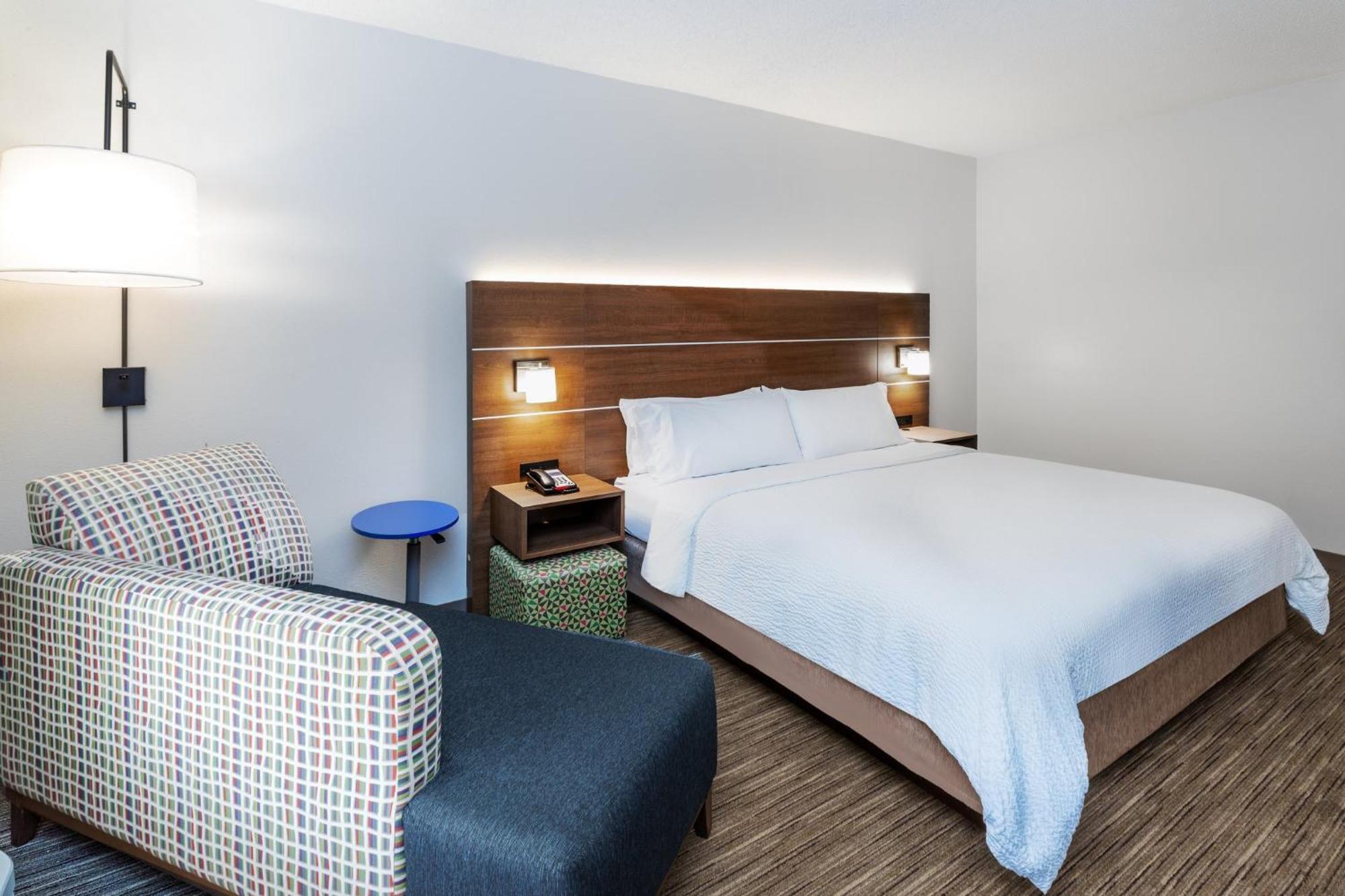 Holiday Inn Express & Suites Sulphur - Lake Charles By Ihg Εξωτερικό φωτογραφία
