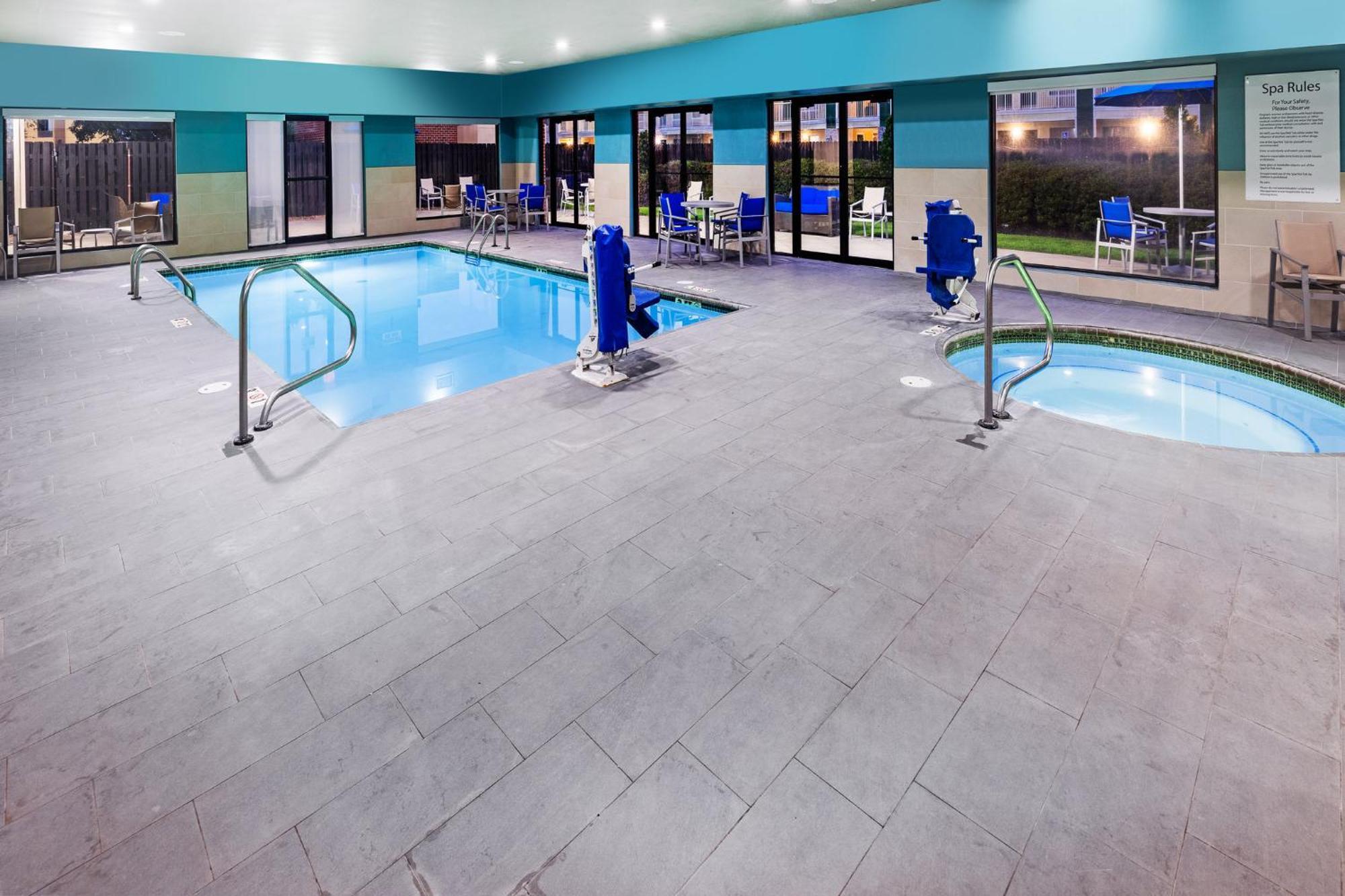 Holiday Inn Express & Suites Sulphur - Lake Charles By Ihg Εξωτερικό φωτογραφία